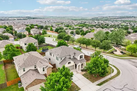 View/Area - 10033 Gertrudis Loop, Austin, TX 78747 photo 1 of 5