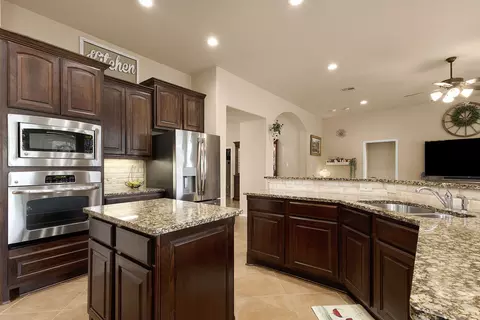 471 Wilderness Way, New Braunfels, TX 78132