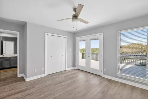 320 Twin Sails #23, Horseshoe Bay, TX 78657