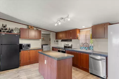Kitchen - 1307 Graef Rd #B, Kyle, TX 78640 photo 1 of 1