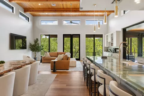 5605 Creek Mtn, Austin, TX 78731