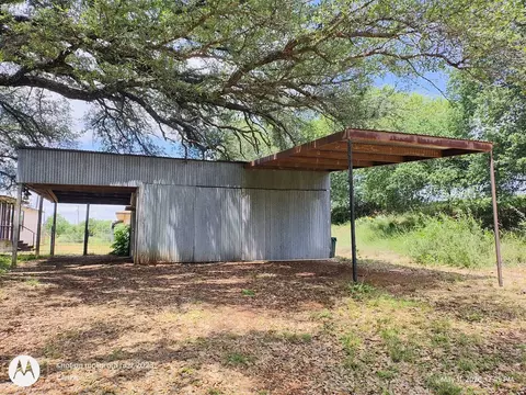 601 E Austin Ave, Llano, TX 78643 photo 5