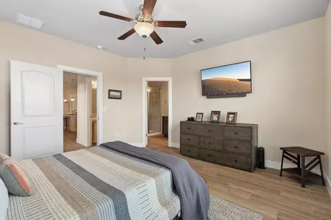 Bedroom - 423 High Tech Dr, Georgetown, TX 78626 photo 3 of 5