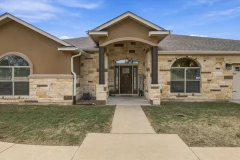 Exterior - 107 E Tanglebriar Ct, Bastrop, TX 78602 photo 3 of 10