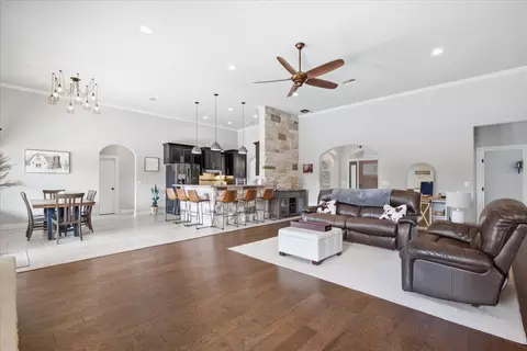 Other - 107 E Tanglebriar Ct, Bastrop, TX 78602 photo 3 of 9