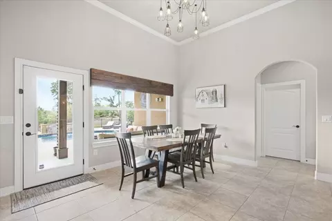 Dining - 107 E Tanglebriar Ct, Bastrop, TX 78602 photo 1 of 1