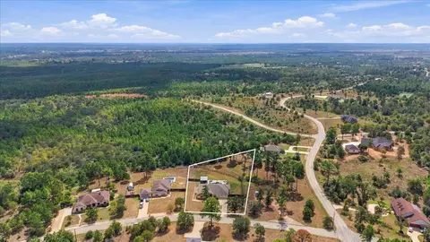 View/Area - 107 E Tanglebriar Ct, Bastrop, TX 78602 photo 2 of 2