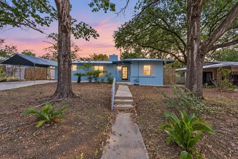 1704 Giles St, Austin, TX 78722