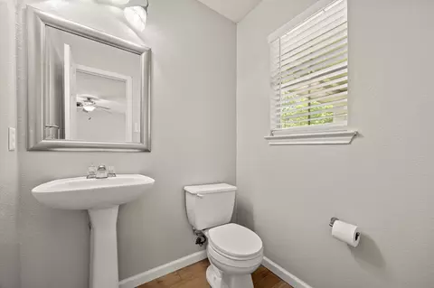 Bath - 1429 Davis Mountain Loop, Cedar Park, TX 78613 photo 1 of 4