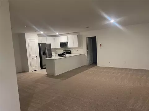 170 Sormonne Loop, Kyle, TX 78640 photo 2