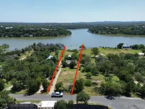 24909 Lake View Dr, Spicewood, TX 78669