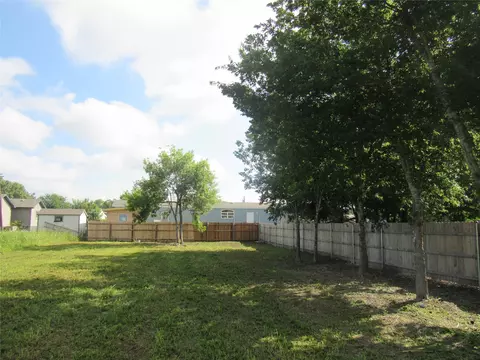 500 Arnold Dr, Bartlett, TX 76511 photo 7