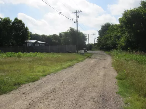 500 Arnold Dr, Bartlett, TX 76511 photo 10