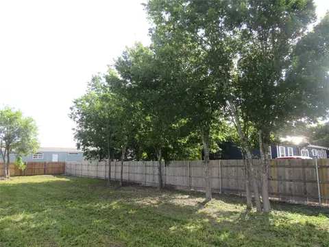 500 Arnold Dr, Bartlett, TX 76511 photo 5
