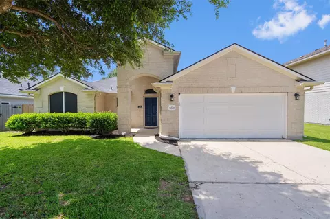 1207 Utopia Ln, Hutto, TX 78634