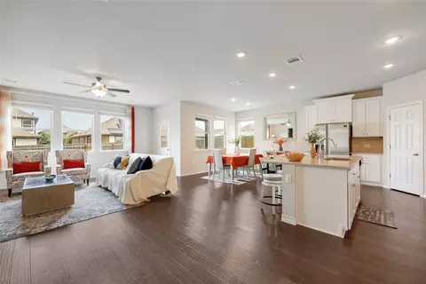 7404 Albany Dr, Austin, TX 78754