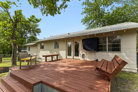 Exterior - 706 John Nagle St, Manor, TX 78653 photo 6 of 9