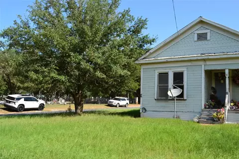 1053 Eilers St, Schulenburg, TX 78956 photo 5