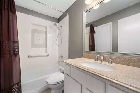 Bath - 16931 Whitebrush Loop, Austin, TX 78717 photo 2 of 2