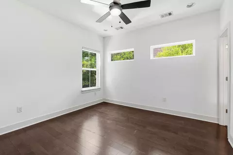 2000 E 18th St #B, Austin, TX 78702 photo 13