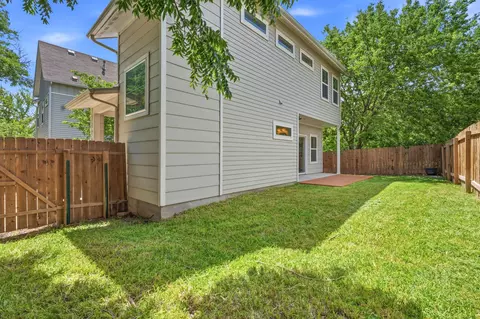 2000 E 18th St #B, Austin, TX 78702 photo 27