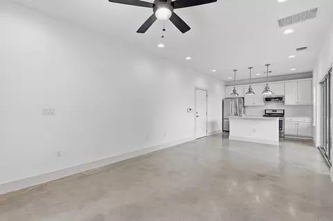 2000 E 18th St #B, Austin, TX 78702 photo 10