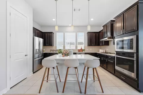 Kitchen - 176 Wild Pecan Loop, Buda, TX 78610 photo 3 of 5