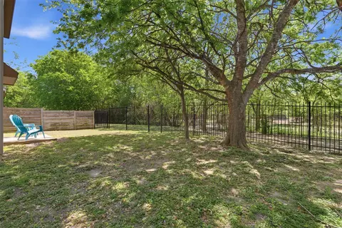 2101 Rivers Edge Way #22, Austin, TX 78741