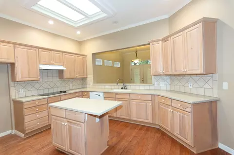 Kitchen - 102 Harness Ln, Georgetown, TX 78633 photo 5 of 5