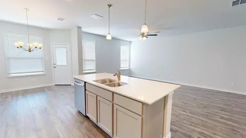 Kitchen - 2011 Ember Dr, Temple, TX 76502 photo 4 of 4