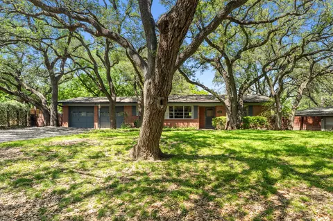 1110 Hollybluff St, Austin, TX 78753
