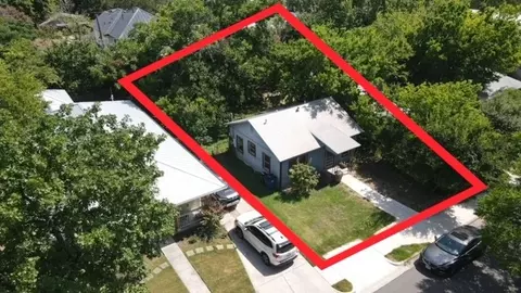 3009 E 18th 12 St, Austin, TX 78702