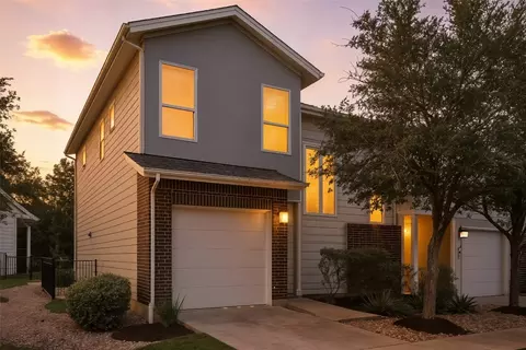 3108 E 51st St #203, Austin, TX 78723