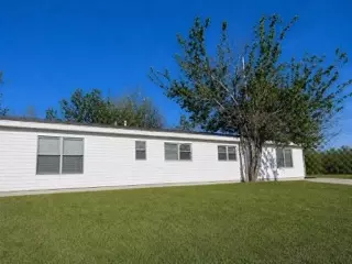 523 Lenora Dr #A&B, Taylor, TX 76574