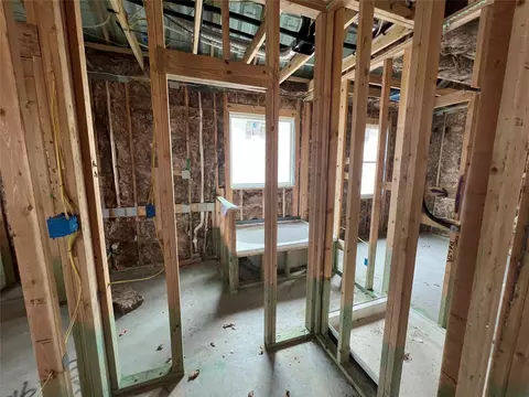 Bath - 224 Gus Loop, Georgetown, TX 78626 photo 1 of 3