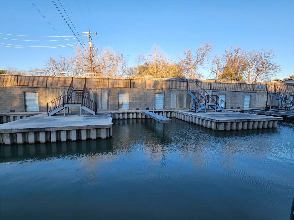 940 Euel Moore Dr Unit 8  