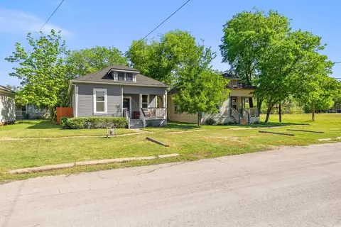 314 W And 312 W 3rd St, Taylor, TX 76574