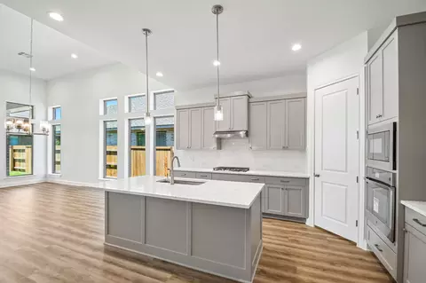 533 Prickly Poppy Loop, Kyle, TX 78640