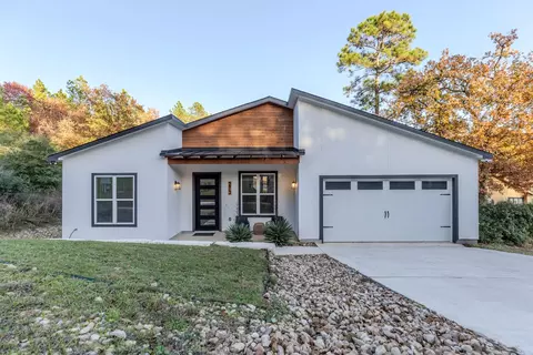 273 Tahitian Dr, Bastrop, TX 78602