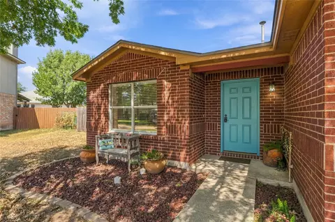 Exterior - 405 Fairfield Loop, Leander, TX 78641 photo 4 of 9