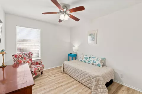 Bedroom - 405 Fairfield Loop, Leander, TX 78641 photo 4 of 5