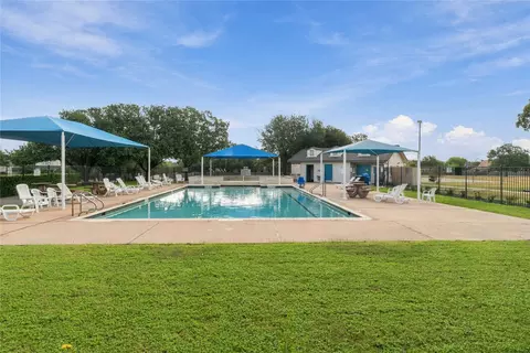 Exterior - 405 Fairfield Loop, Leander, TX 78641 photo 8 of 9