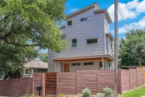 2201 E 9th St, Austin, TX 78702 photo 2
