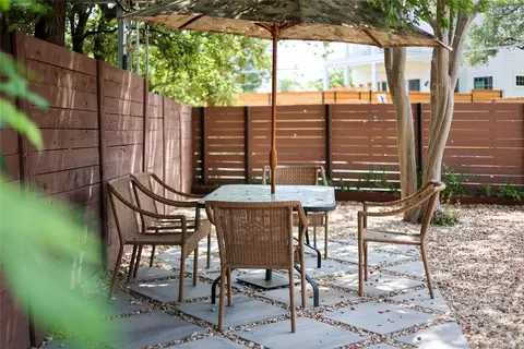 2201 E 9th St, Austin, TX 78702 photo 31