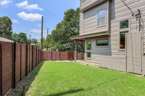 2201 E 9th St, Austin, TX 78702 photo 33