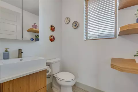 2201 E 9th St, Austin, TX 78702 photo 18