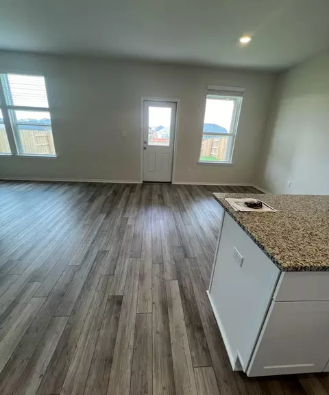 Living - 499 Tree Nut Loop, Buda, TX 78610 photo 2 of 4