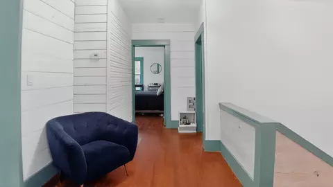 Entry Way - 240 W Allen St, Bartlett, TX 76511 photo 4 of 4