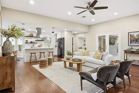 6505 Shadow Valley Dr, Austin, TX 78731