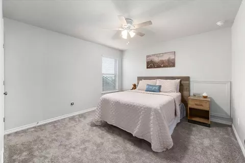 Bedroom - 5408 Vanner Path, Georgetown, TX 78626 photo 3 of 6